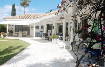 House - Detached Villa - Resale - Marbella - Las Chapas