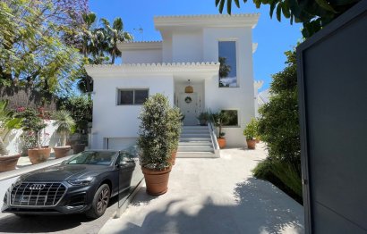 House - Detached Villa - Resale - Marbella - Nagüeles