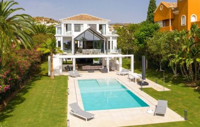 House - Detached Villa - Resale - Marbella - Nueva Andalucia