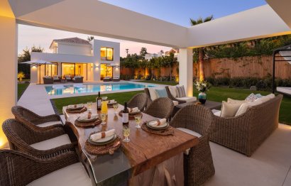 House - Detached Villa - Resale - Marbella - Nueva Andalucia