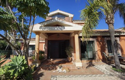 House - Detached Villa - Resale - Marbella - Nueva Andalucia