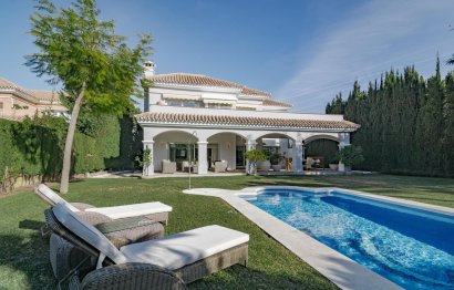 House - Detached Villa - Resale - Marbella - Nueva Andalucia