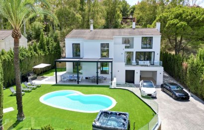 House - Detached Villa - Resale - Marbella - Nueva Andalucia