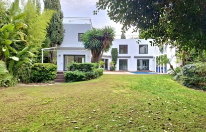 House - Detached Villa - Resale - Marbella - Nueva Andalucia