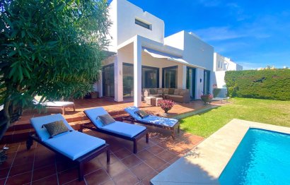 House - Detached Villa - Resale - Marbella - Nueva Andalucia