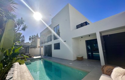 House - Detached Villa - Resale - Marbella - Puerto Banús