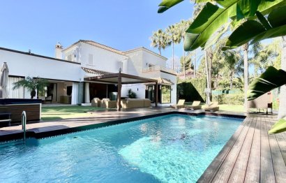 House - Detached Villa - Resale - Marbella - Puerto Banús