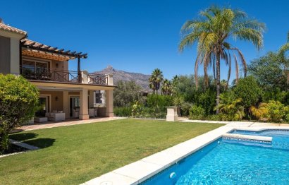 House - Detached Villa - Resale - Marbella - Puerto Banús