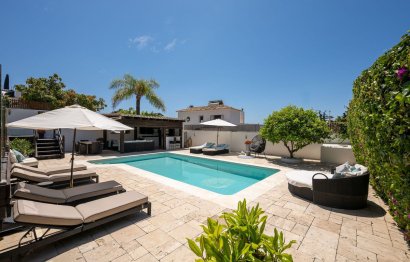 House - Detached Villa - Resale - Marbella - Río Real