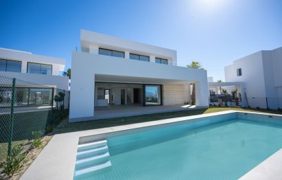 House - Detached Villa - Resale - Marbella - Río Real