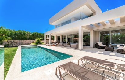 House - Detached Villa - Resale -
            Marbella - RSF-37090