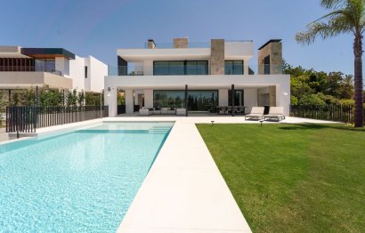 House - Detached Villa - Resale -
            Marbella - RSF-45829