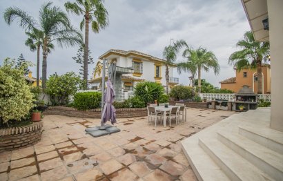 House - Detached Villa - Resale -
            Marbella - RSF-99432