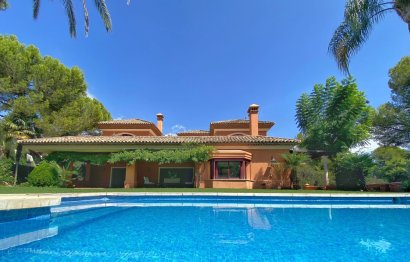 House - Detached Villa - Resale - Marbella - Sierra Blanca