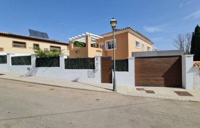 House - Detached Villa - Resale - Torremolinos - Torremolinos