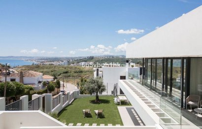 House - Detached Villa - Reventa - Estepona - Estepona Centro