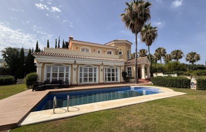 House - Detached Villa - Reventa - Estepona - Selwo