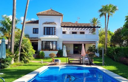 House - Detached Villa - Reventa - Marbella - El Rosario