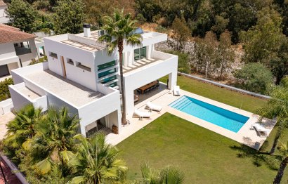 House - Detached Villa - Reventa - Marbella - Guadalmina Baja