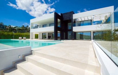 House - Detached Villa - Reventa - Marbella - Nueva Andalucia