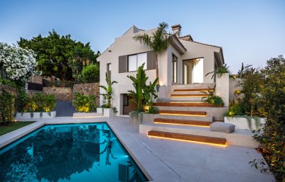 House - Detached Villa - Reventa - Marbella - Nueva Andalucia