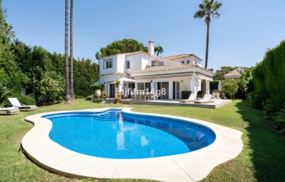 House - Detached Villa - Reventa - Marbella - Nueva Andalucia