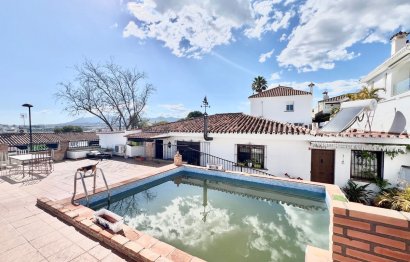 House - Detached Villa - Reventa - Marbella - Nueva Andalucia