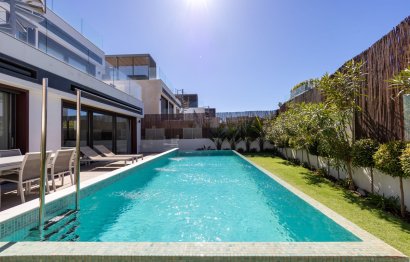 House - Detached Villa - Reventa - Marbella - Puerto Banús