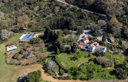 House - Finca - Cortijo - Resale - Casares - Casares Centro