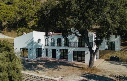 House - Finca - Cortijo - Resale - Casares - Casares Centro