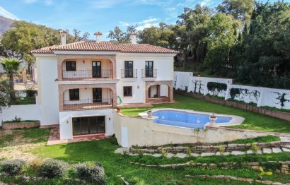 House - Finca - Cortijo - Resale - Casares - Casares Centro