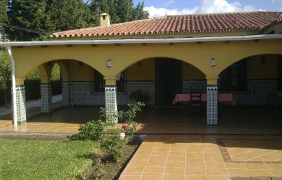 House - Finca - Cortijo - Resale - Estepona - Estepona Centro