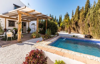 House - Finca - Cortijo - Resale - Estepona - Estepona Centro