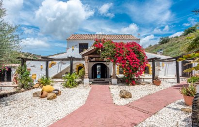 House - Finca - Cortijo - Resale - Mijas - Mijas Centro