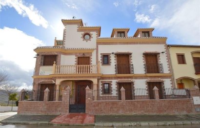 House - Resale -
            Villanueva De La Concepcion - RS-97936