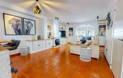 House - Semi-Detached House - Resale - Benahavís - Benahavís Centro