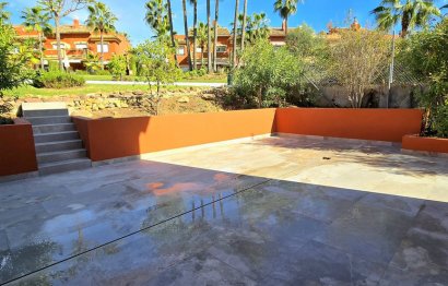 House - Semi-Detached House - Resale - Estepona - Atalaya