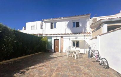 House - Semi-Detached House - Resale - Estepona - Estepona Centro