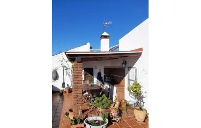 House - Semi-Detached House - Resale - Estepona - Estepona Centro