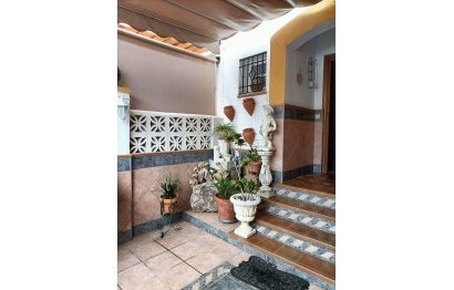 House - Semi-Detached House - Resale - Estepona - Estepona Centro