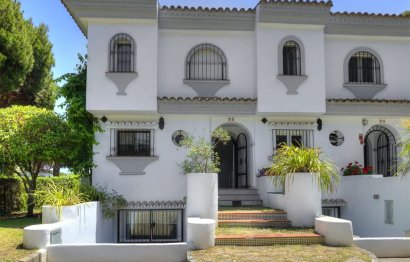 House - Semi-Detached House - Resale - Marbella - Cabopino