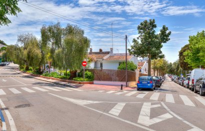 House - Semi-Detached House - Resale - Marbella -
                Nueva Andalucia