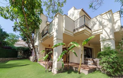 House - Semi-Detached House - Resale - Marbella - Nueva Andalucia