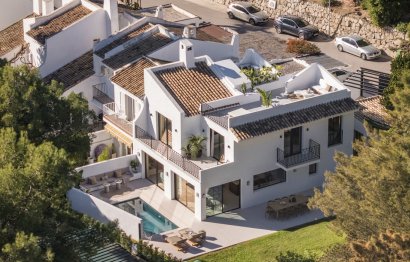 House - Semi-Detached House - Resale -
            Marbella - RSF-84761