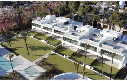 House - Semi-Detached House - Resale -
            Marbella - RSF-86055