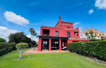 House - Semi-Detached House - Resale - Sotogrande -
                Sotogrande