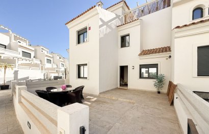 House - Townhouse - Resale - El Paraiso - El Paraíso