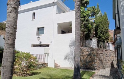 House - Townhouse - Resale - El Paraiso - El Paraíso