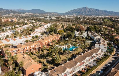 House - Townhouse - Resale - Estepona - Atalaya