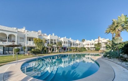 House - Townhouse - Resale - Estepona - Bel Air